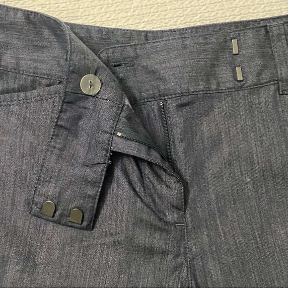 Ann Taylor Bermuda Shorts Size 4 Curvy Chambray Blue Flat Front - Picture 4 of 6